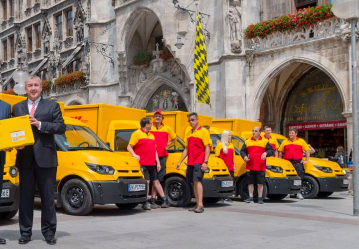 Zustellfahrzeuge DHL